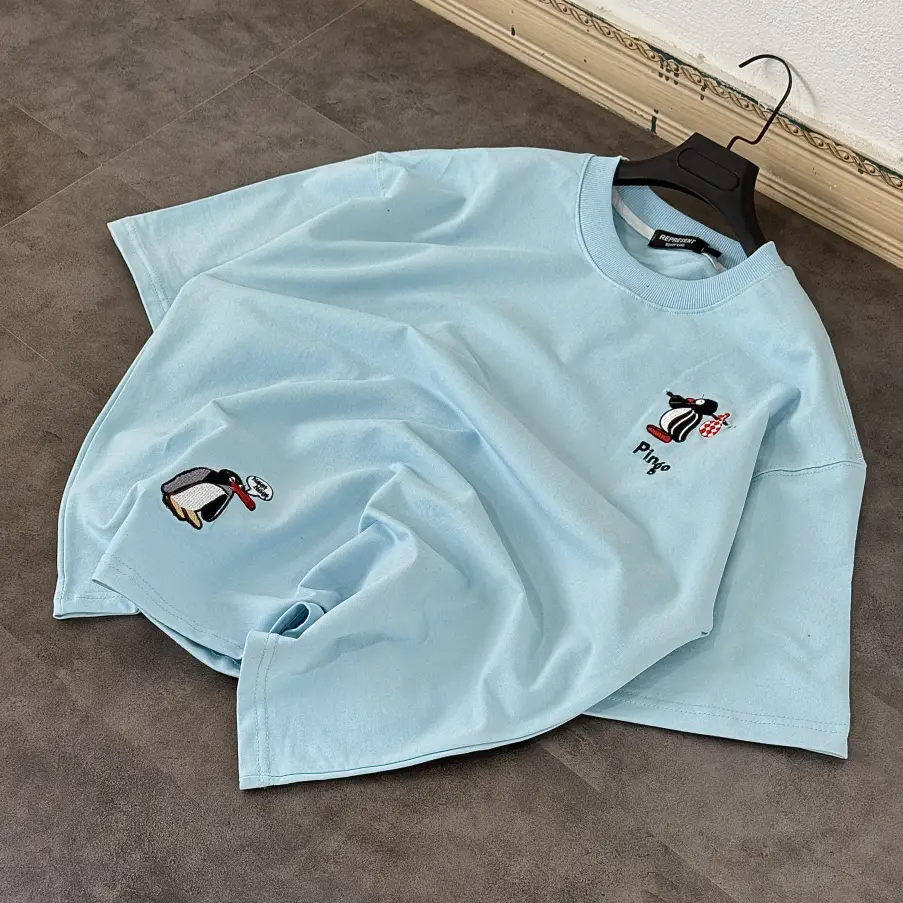 تیشرت باکسی گلدوزی پنگوئن - تصویر 1